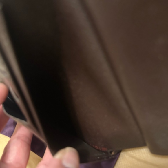 Louis Vuitton Damier Kisslock Wallet - Picture 9 of 12